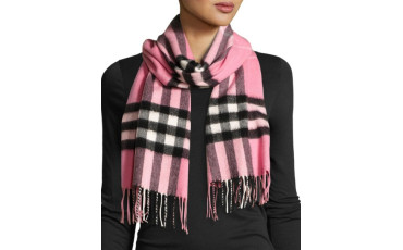 BURBERRY Classic Cashmere Scarf in Check - Bright Rose